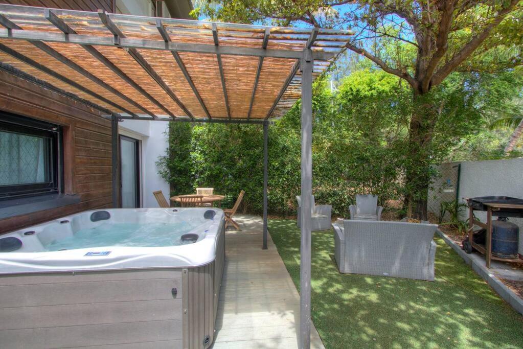 Le Grand Bleu - Jacuzzi - Apt La Saline-Les-Bains Exterior foto
